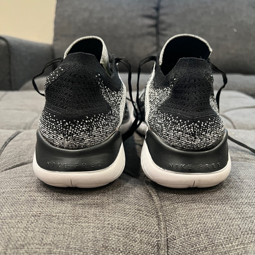 Nike Free Run Flyknit 2018 – White/Grey/Black, Size 10.5 - Picture 6 of 7